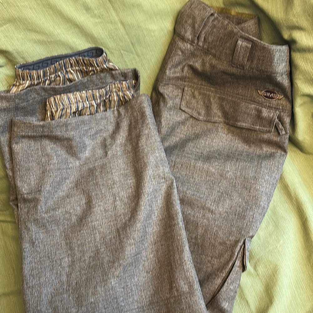Men’s snowboarding pants, Sims brand.